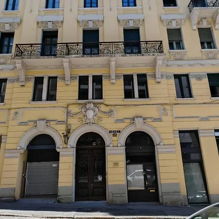 Πανσιόν Sette Vele